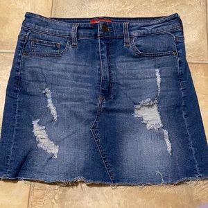 Women’s jean skirt